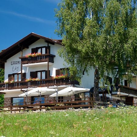 Hotel Garni Edy Daiano Bagian luar foto