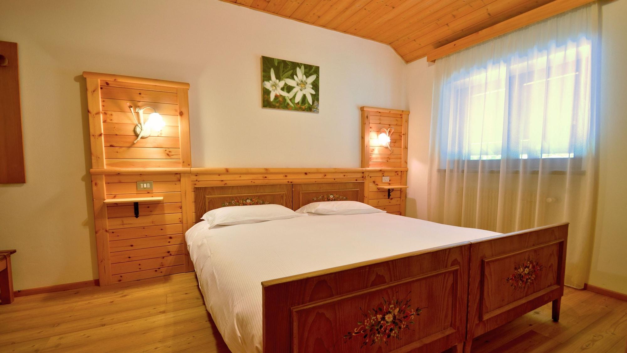 Hotel Garni Edy Daiano Bagian luar foto