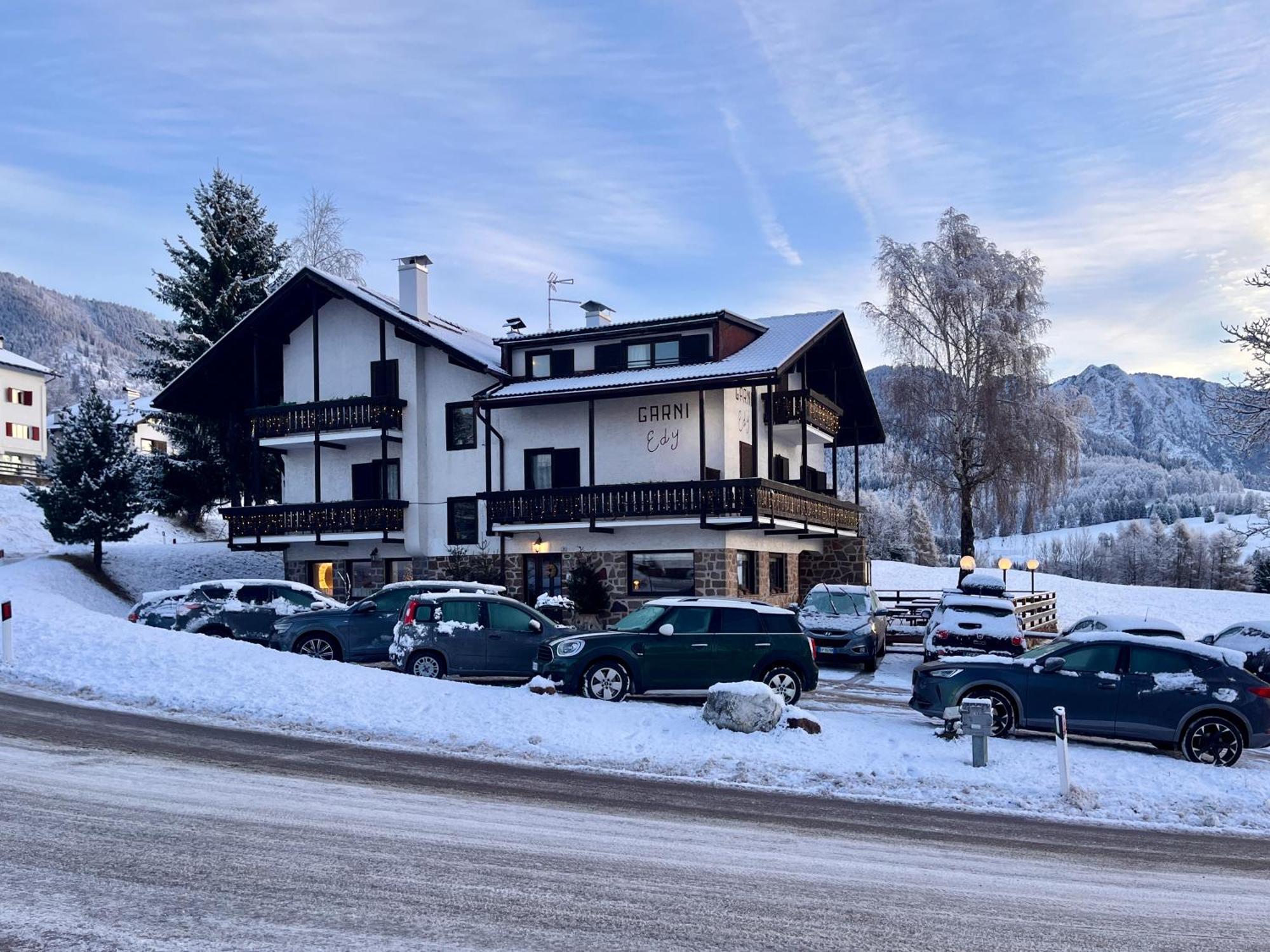 Hotel Garni Edy Daiano Bagian luar foto
