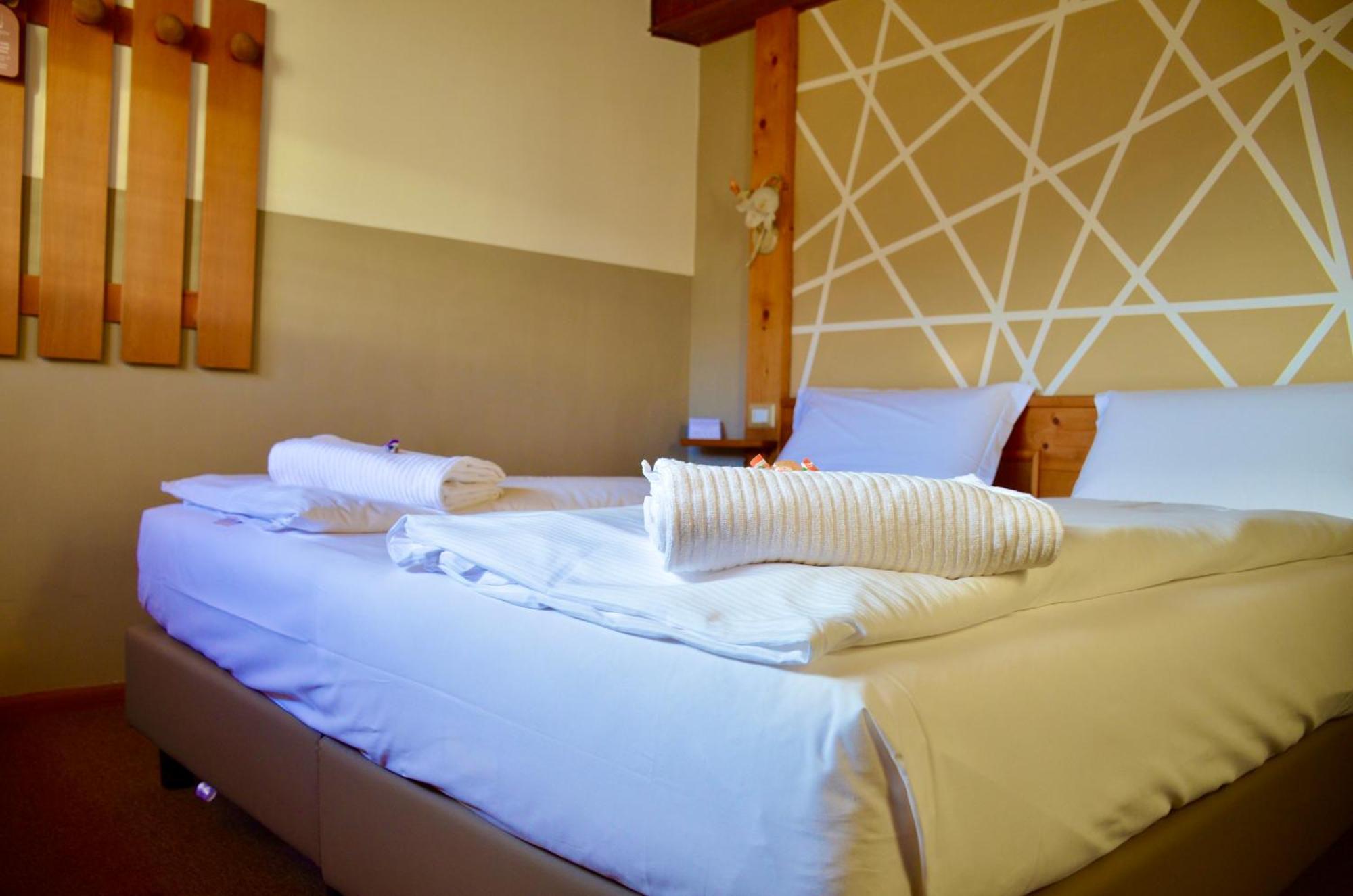 Hotel Garni Edy Daiano Bagian luar foto