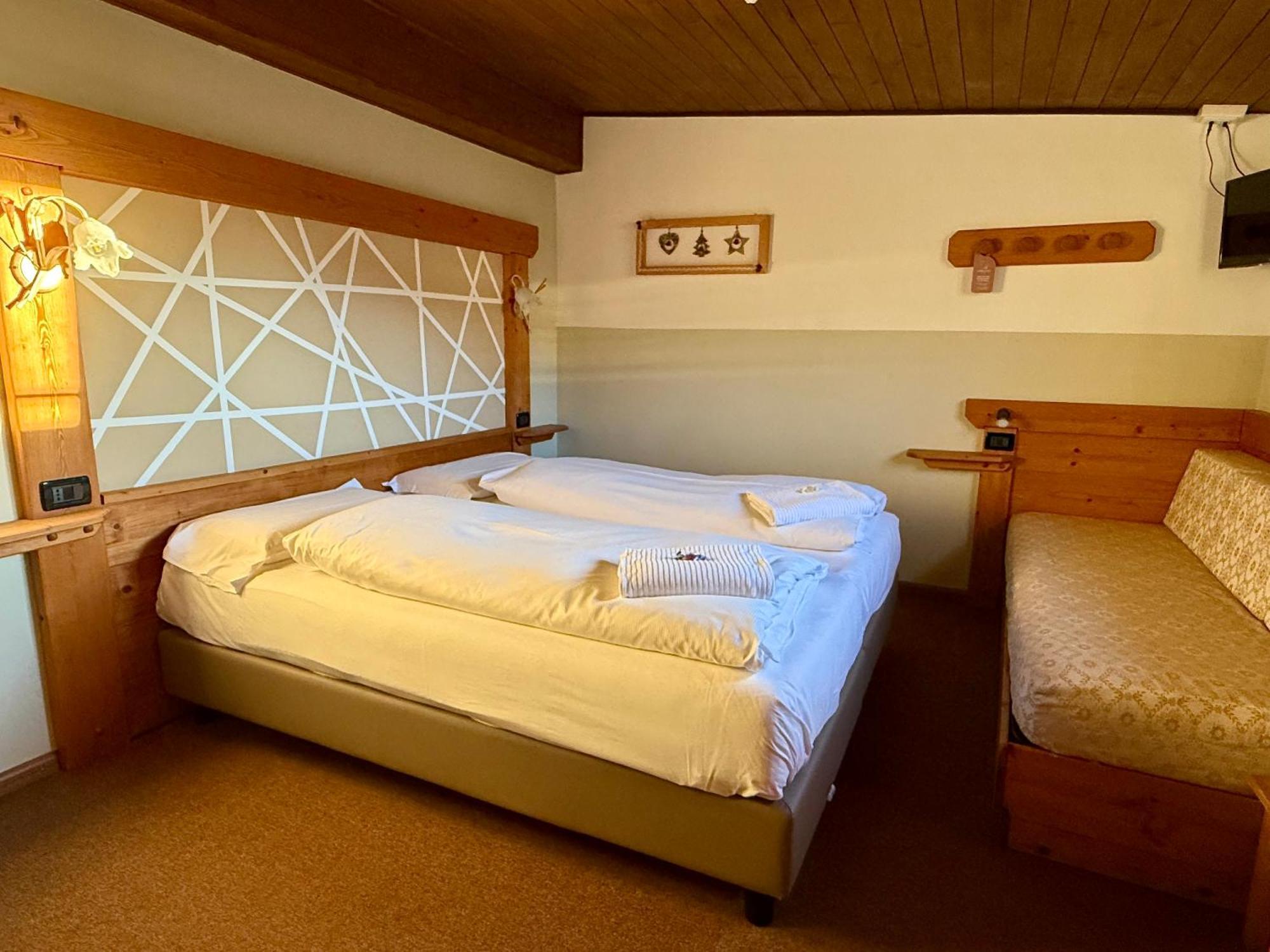 Hotel Garni Edy Daiano Bagian luar foto