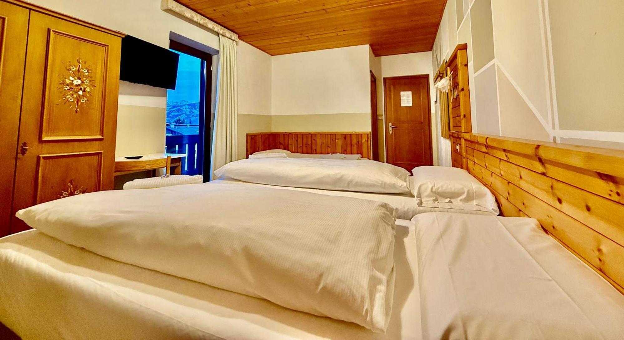 Hotel Garni Edy Daiano Bagian luar foto