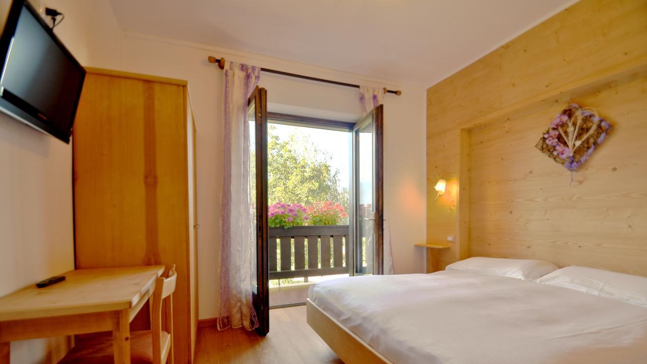 Hotel Garni Edy Daiano Bagian luar foto
